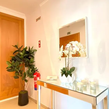 Apartment Deluxe 2 Bedroom Flat - Beachfront - Del Rey