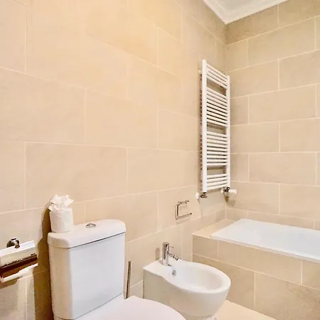 Deluxe 2 Bedroom Oceanfront Flat In Del Rey Apartman