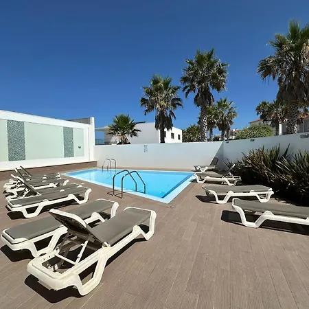 Deluxe 2 Bedroom Oceanfront Flat In Del Rey