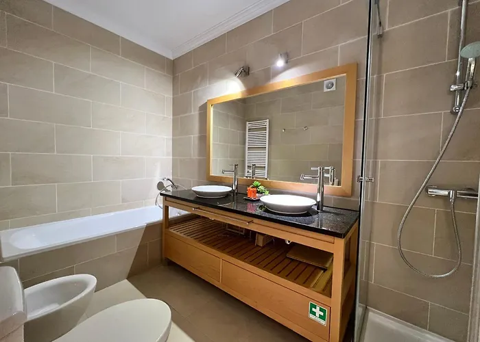 Deluxe 2 Bedroom Oceanfront Flat In Del Rey Lejlighed Amoreira (Leiria)